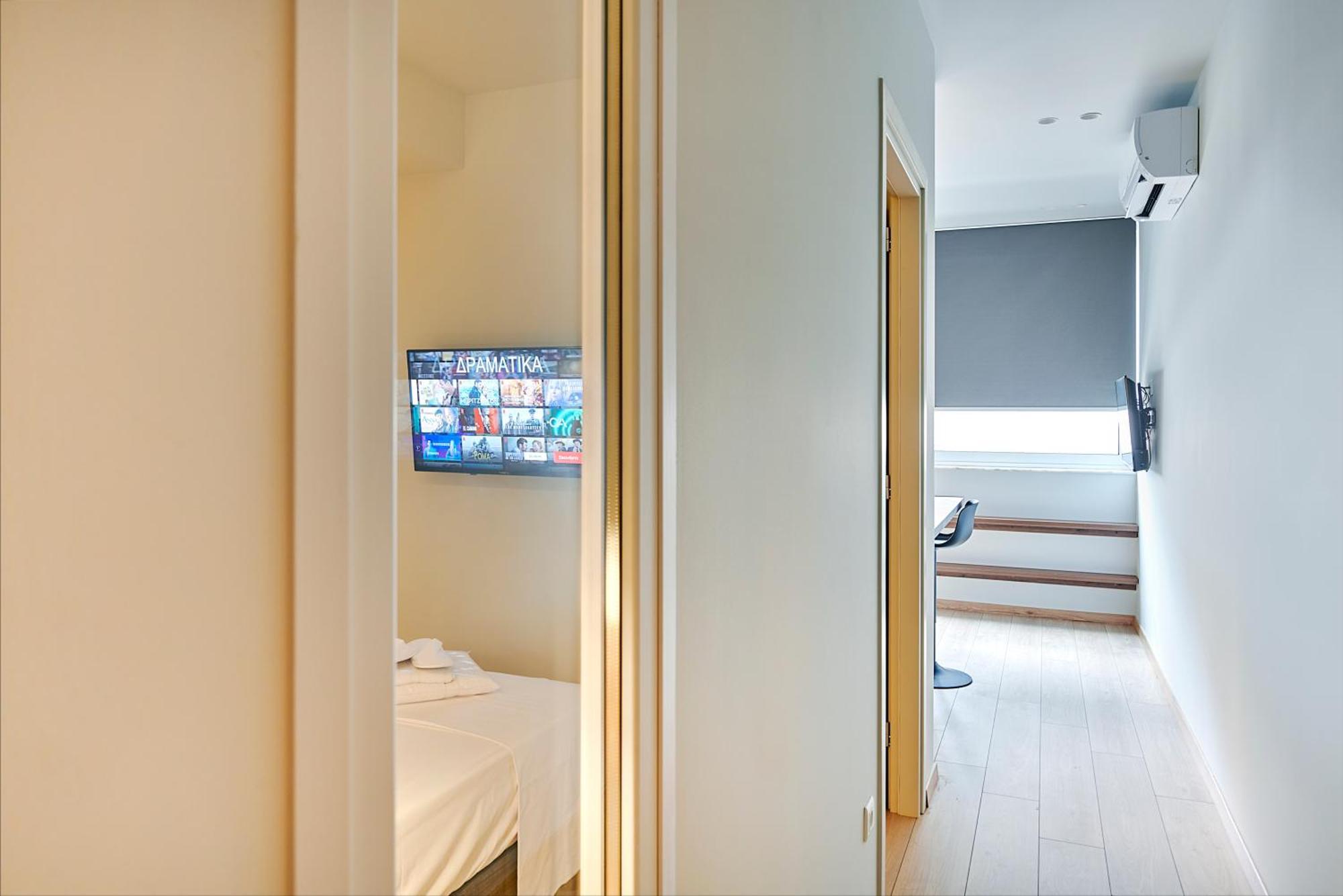 City-Center Apartment In Vibrant Monastiraki, أثينا المظهر الخارجي الصورة