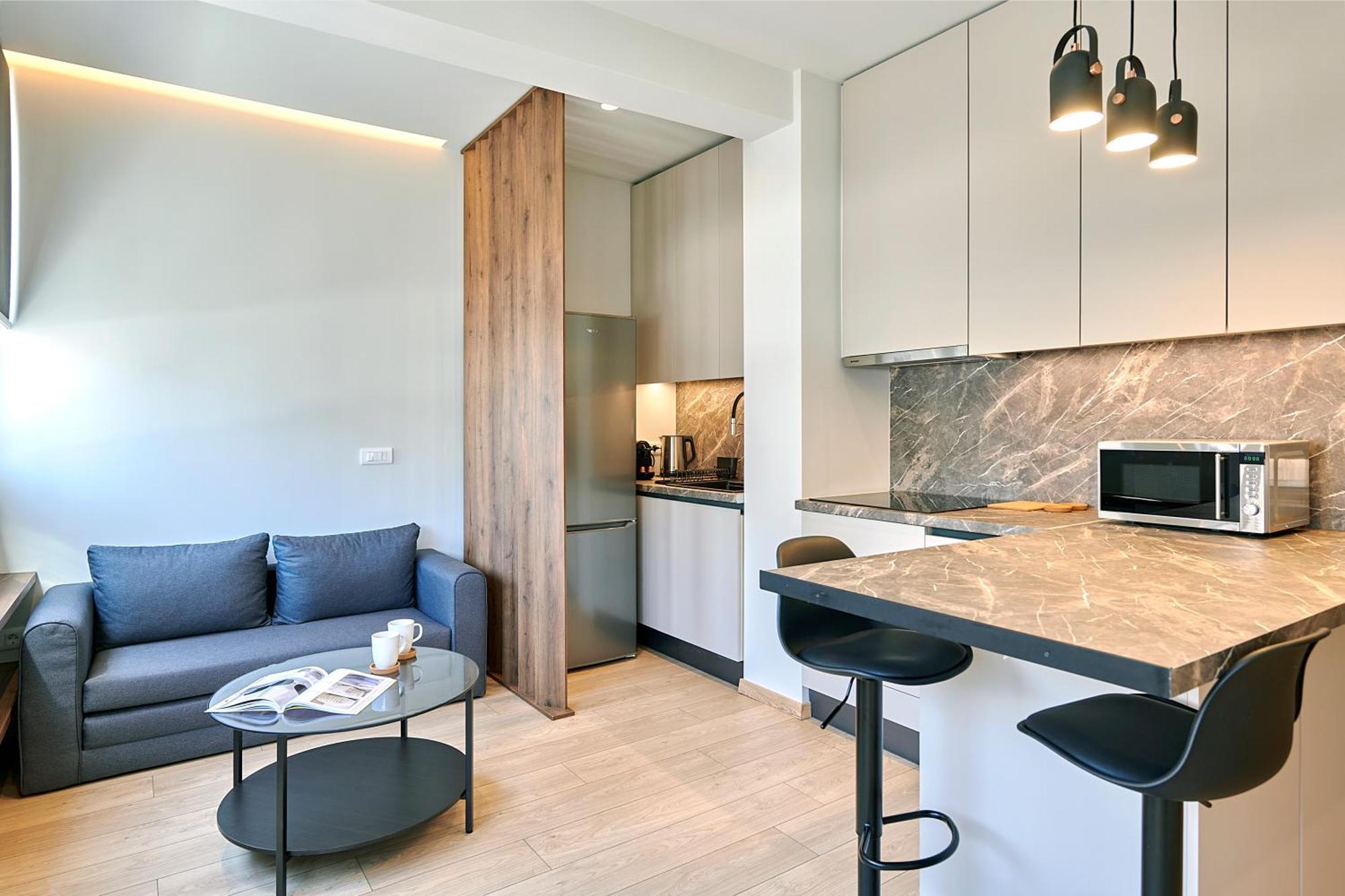 City-Center Apartment In Vibrant Monastiraki, أثينا المظهر الخارجي الصورة